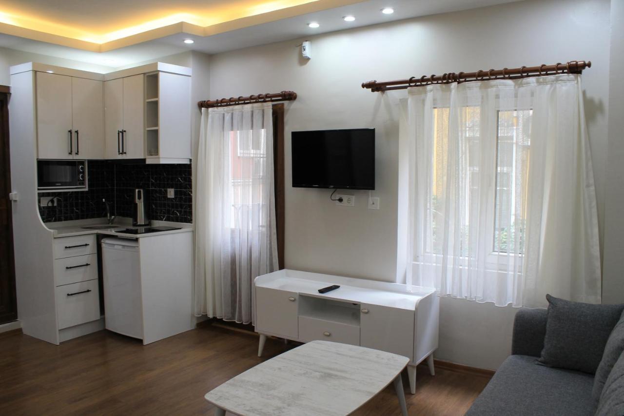 Beyoglu Asmalimescit'Te Mobilyali Balkonlu Daire Apartment Istanbul Luaran gambar