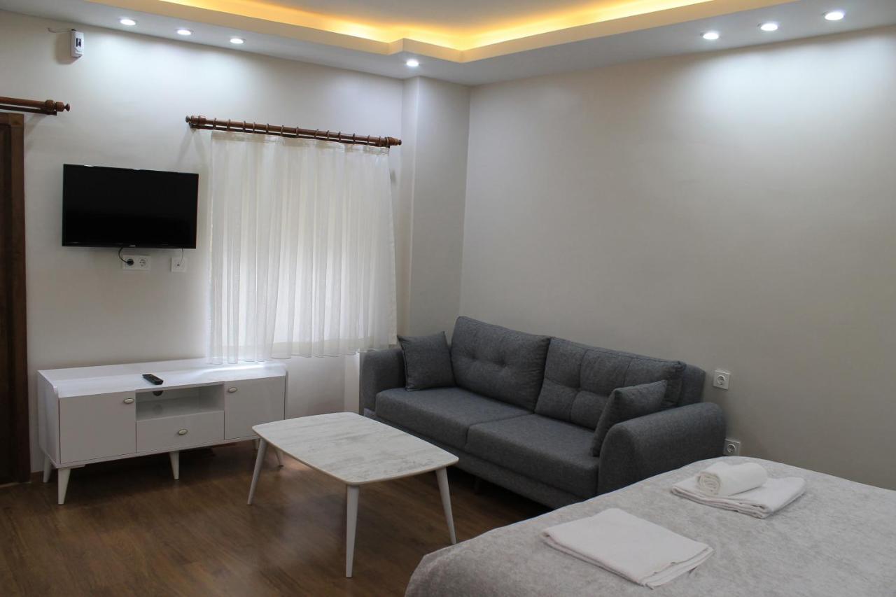 Beyoglu Asmalimescit'Te Mobilyali Balkonlu Daire Apartment Istanbul Luaran gambar