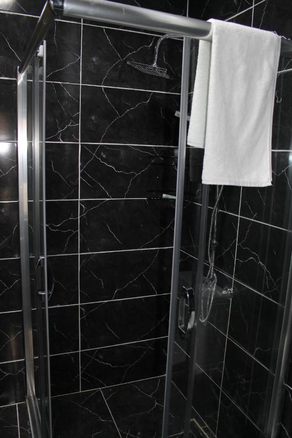 Beyoglu Asmalimescit'Te Mobilyali Balkonlu Daire Apartment Istanbul Luaran gambar