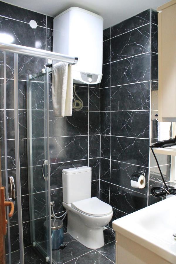 Beyoglu Asmalimescit'Te Mobilyali Balkonlu Daire Apartment Istanbul Luaran gambar